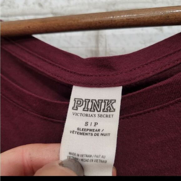 Victoria's Secret burgundy long sleeve night tee NWOT - Picture 4 of 8